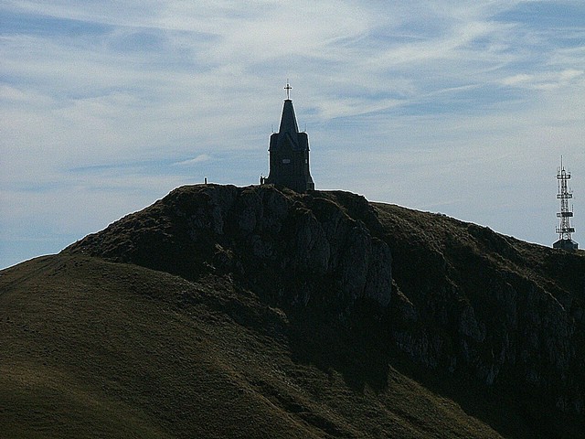 Monte Guglielmo da Passabocche 007.jpg